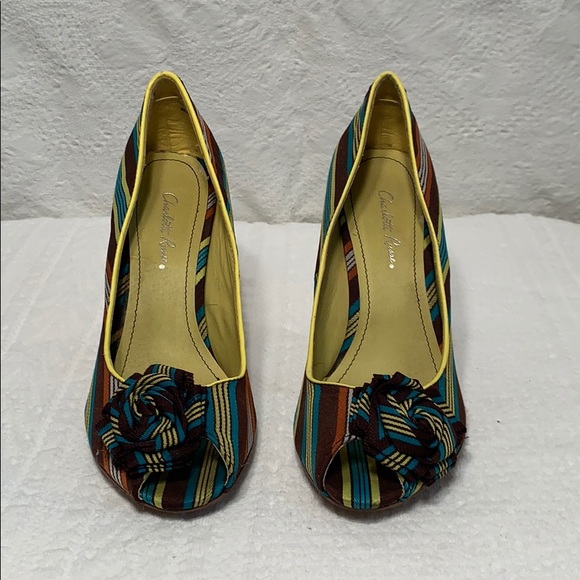 Charlotte Russe retro heels - Picture 2 of 10